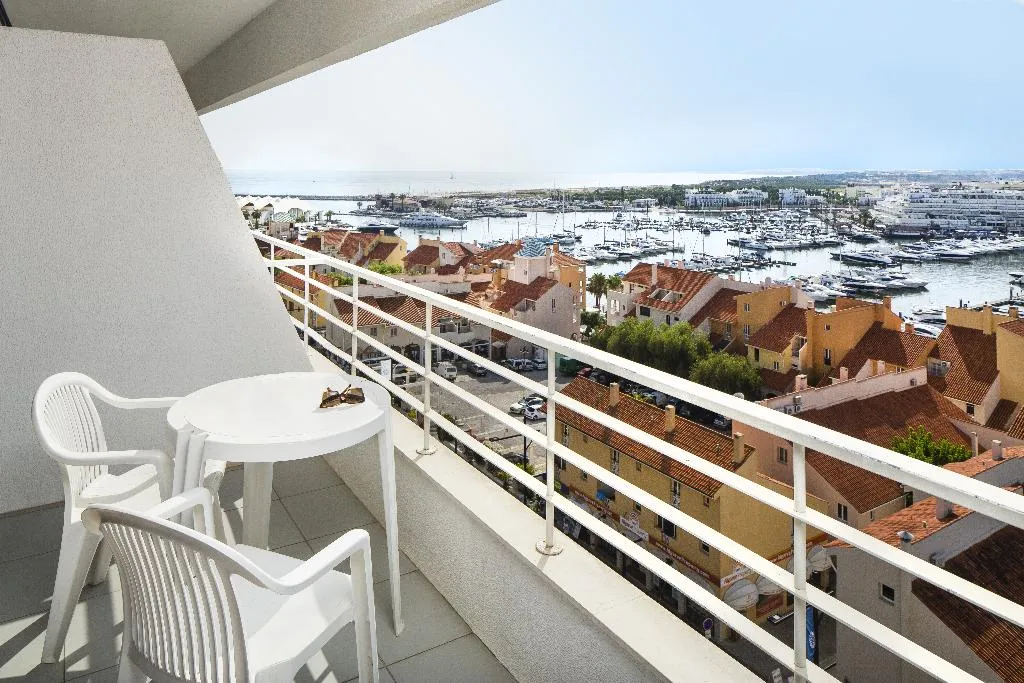 General view, The Navigator - Olympus Marina, Algarve