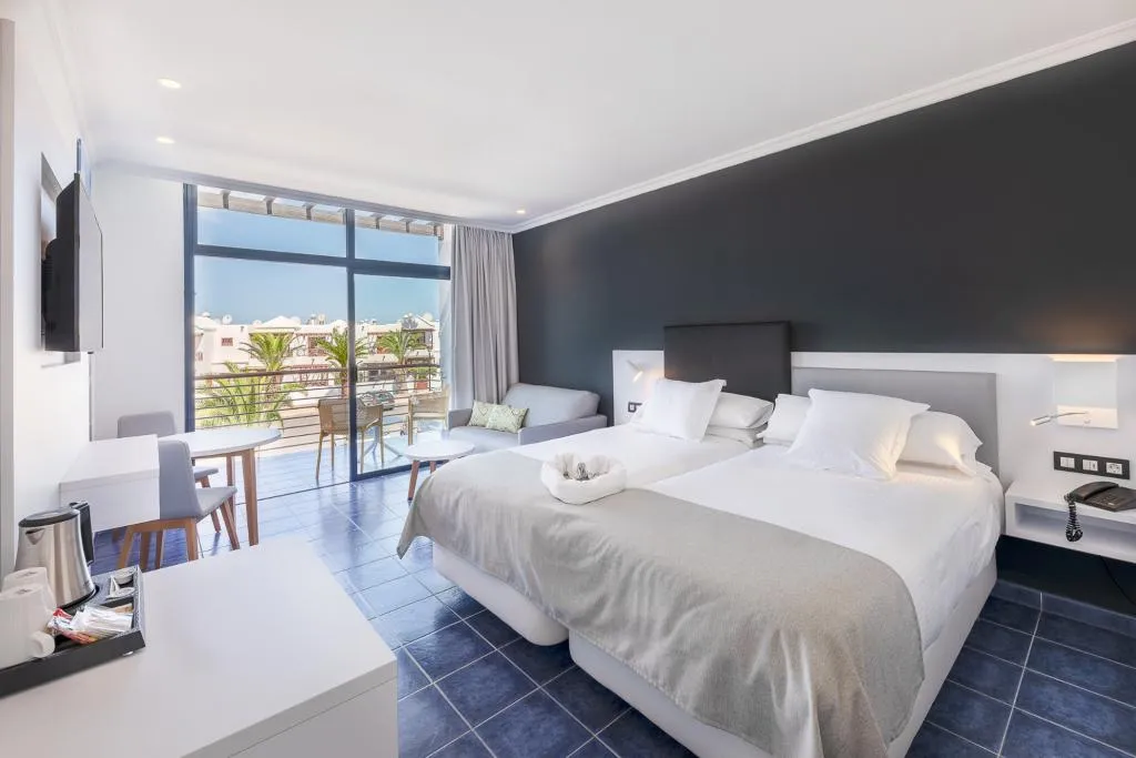 Double or Twin POOL VIEW Room, Hotel LIVVO Mirador Papagayo, Lanzarote