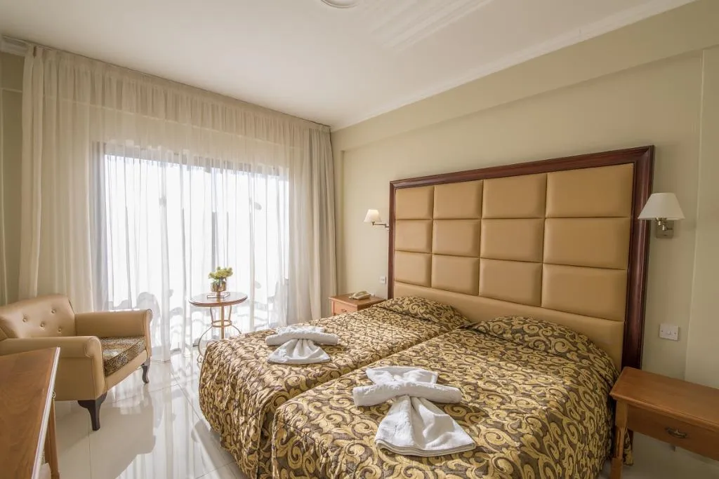 TWIN STANDARD Room, Tsokkos Gardens, Cyprus