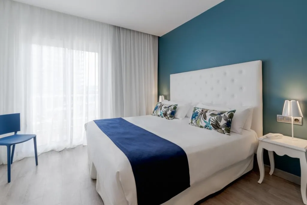 DOUBLE SINGLE USE SUPERIOR WITH BALCONY Room, Hotel Planamar by Escampa Hotels, Costa Brava