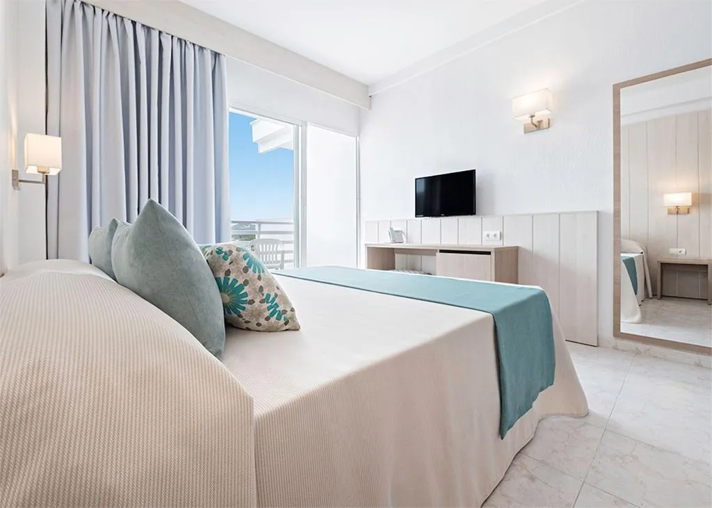 Double or Twin STANDARD Room, Azuline Palmanova Gardens, Majorca