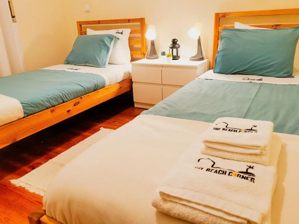 Room, The Beach Corner Guesthouse, Porto