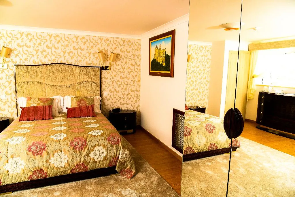 DOUBLE DELUXE WITH TERRACE Room, Sintra Marmoris Palace, Lisbon