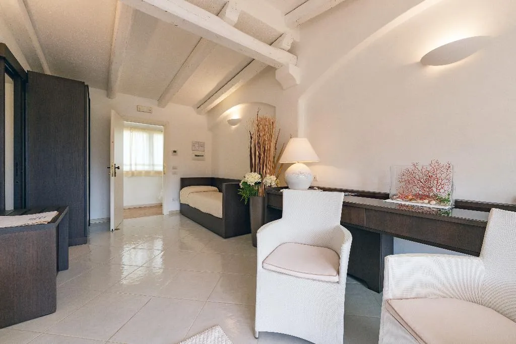 JUNIOR SUITE SEA VIEW Room, Punta Est, Olbia