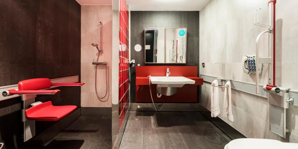 Room, Ilunion Suites Madrid, Madrid