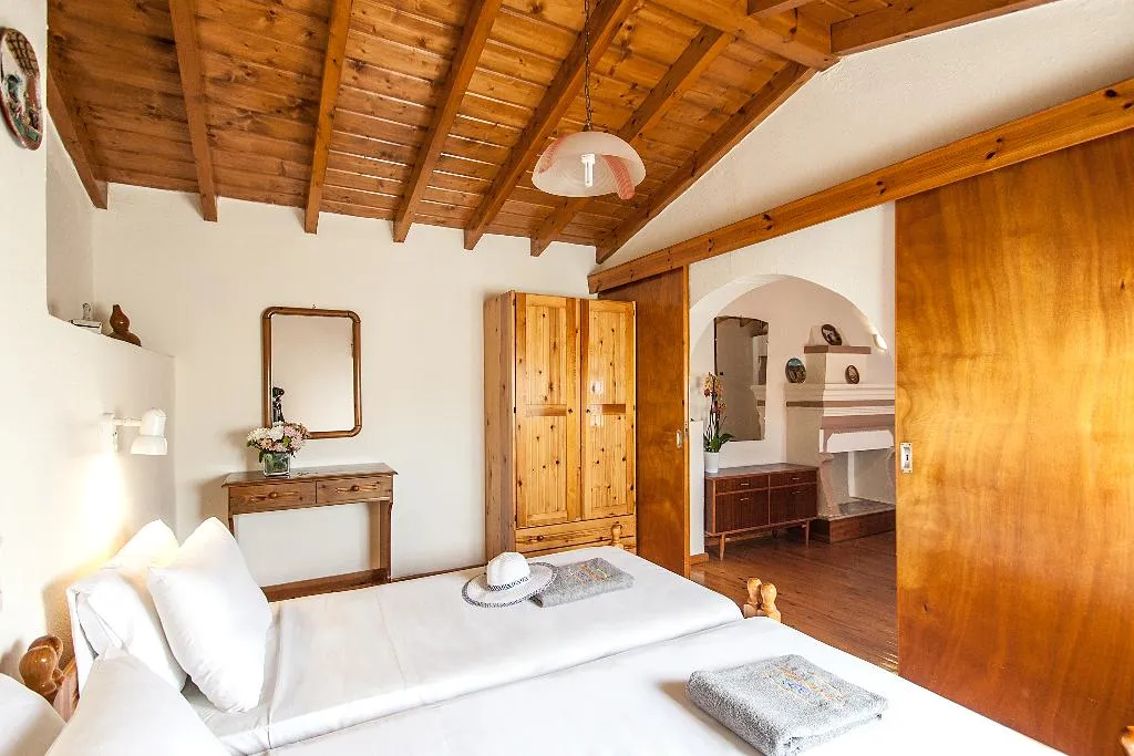 VILLA THREE BEDROOMS Room, Koukias Village, Skiathos