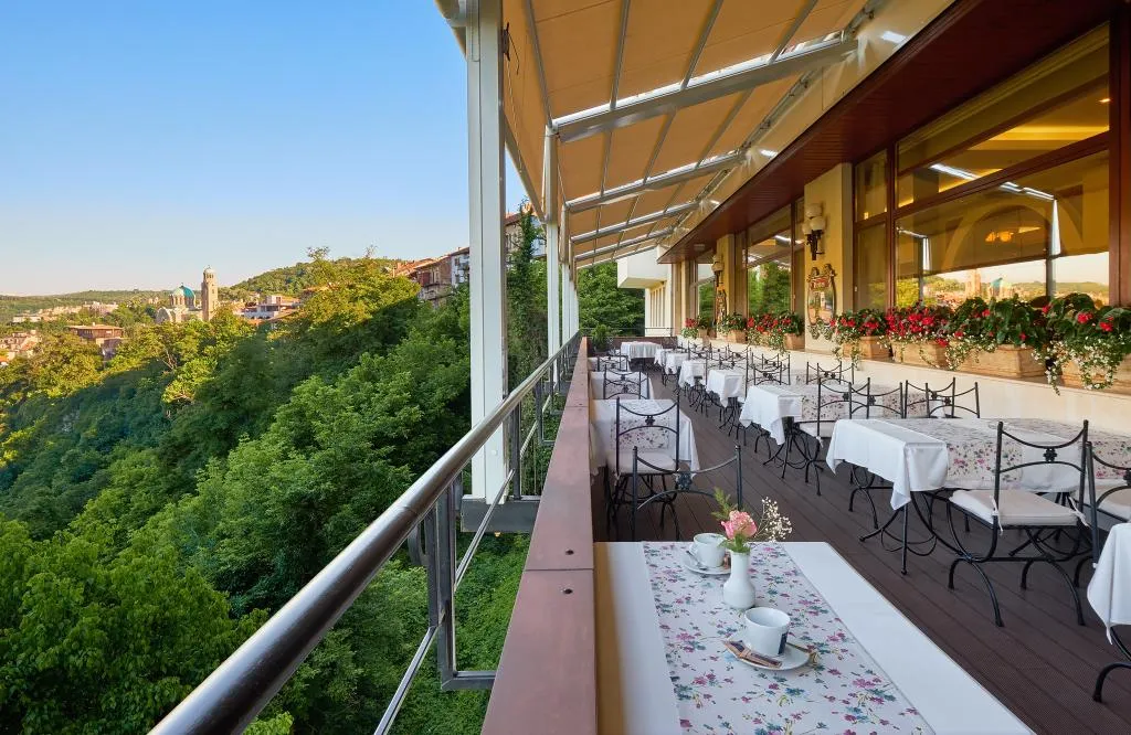 Terrace, Yantra Grand Hotel -Sharlopov Hotels, Varna