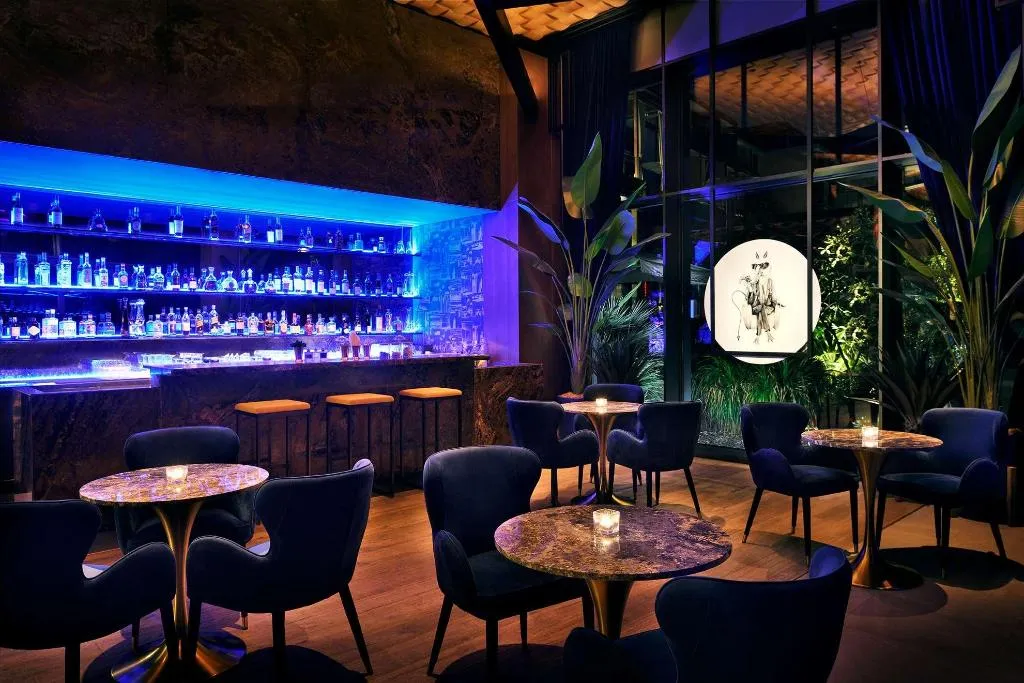 Restaurant, Banyan Tree Dubai, Dubai