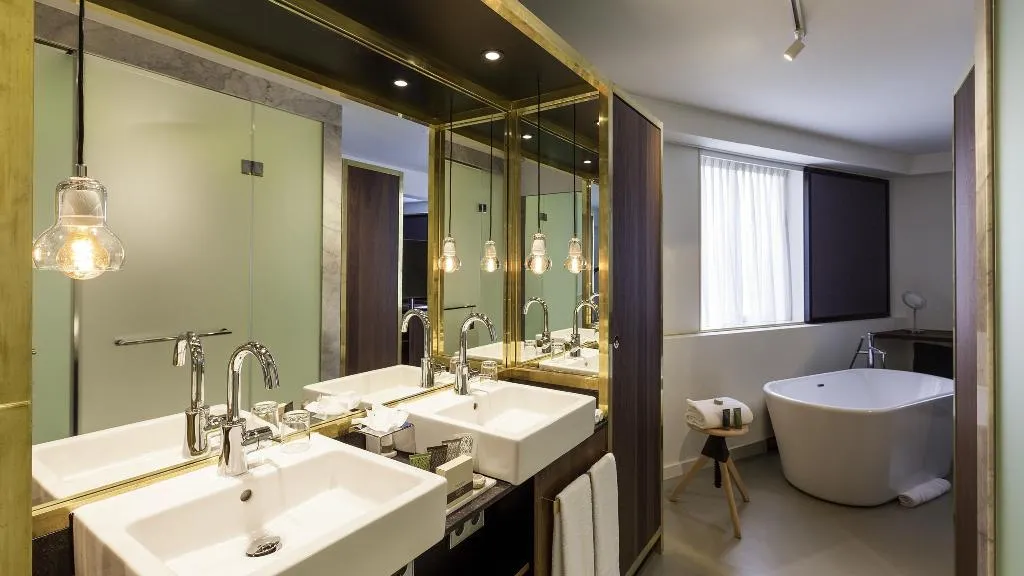 Room, Ink Hotel Amsterdam - MGallery Collection, Amsterdam