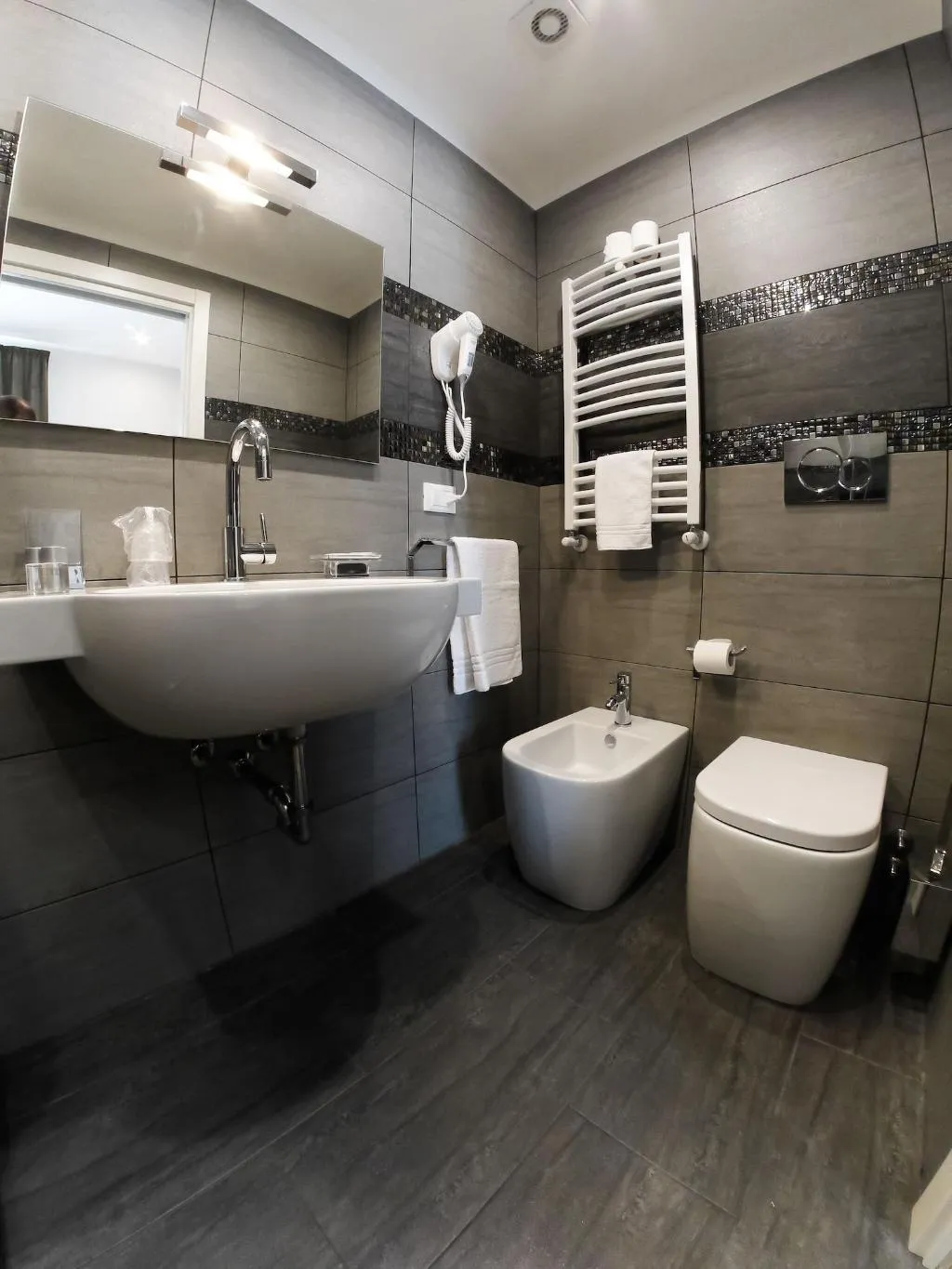 Room, Bed Milano Linate, Milan