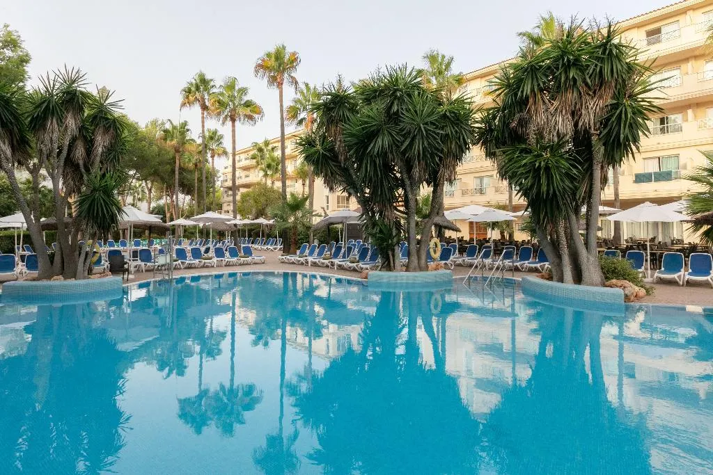 Pool, HM Mar Blau, Majorca