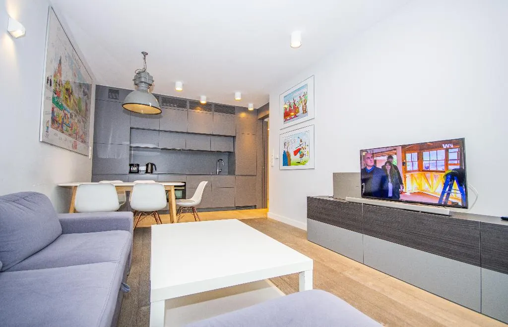 APARTMENT TWO BEDROOMS Room, Apartamenty InPoint, Krakow