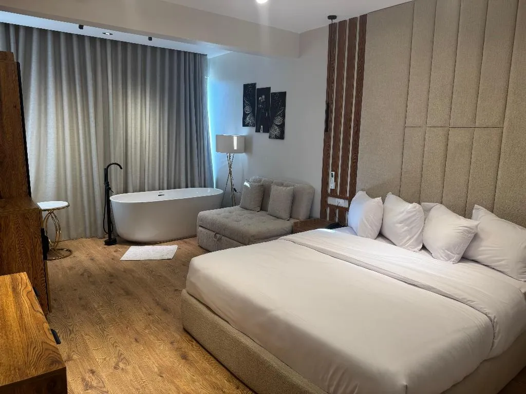 SUITE ONE BEDROOM Room, Palacio Pyramids Hotel, Cairo