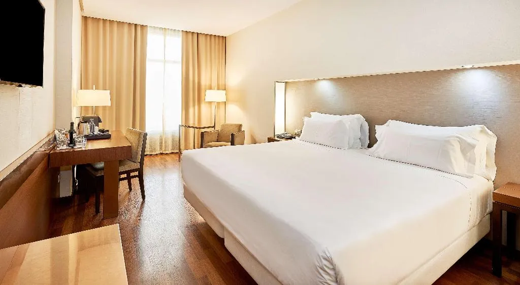 Room, NH Sevilla Plaza de Armas, Seville