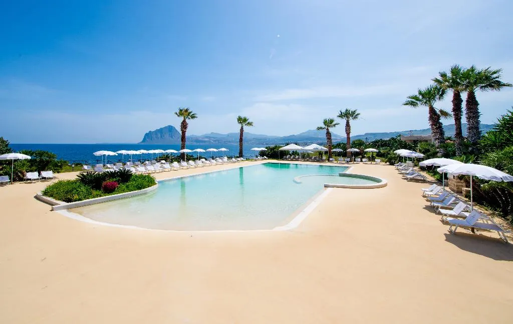 Pool, La Tonnara di Bonagia, Trapani