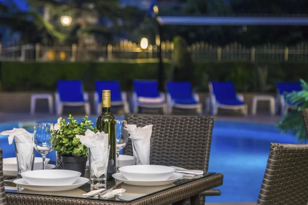 Restaurant, Family Hotel Adena, Bourgas