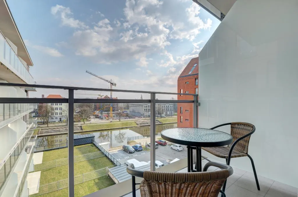 APARTMENT ONE BEDROOM Room, Dom & House Apart Chmielna Park, Gdansk