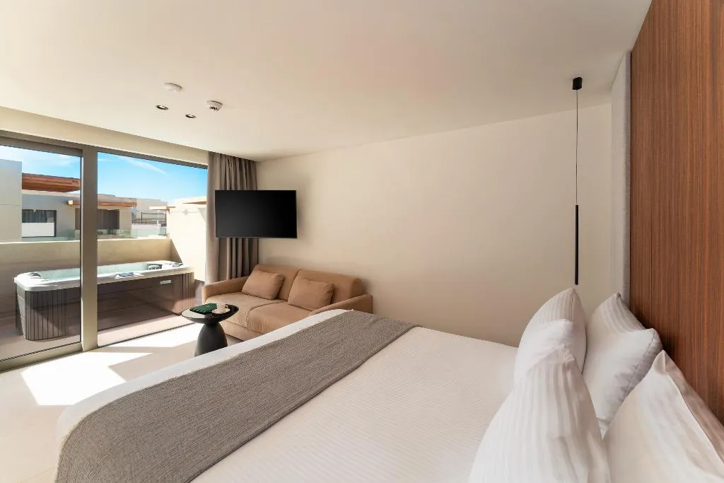 SUITE DELUXE WITH JACUZZI Room, Alizo Boutique Hotel & Spa  - Adults Only, Rhodes