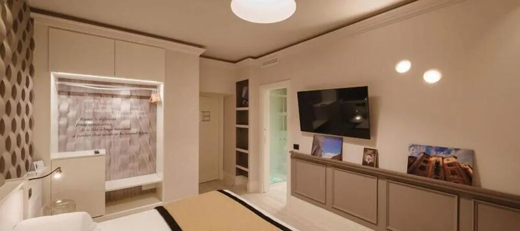 Double or Twin DELUXE KING BED Room, Rhea Silvia Luxury Navona, Rome