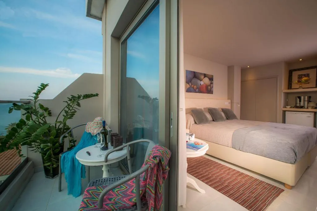 Room, Ionian Hill Studios, Zante