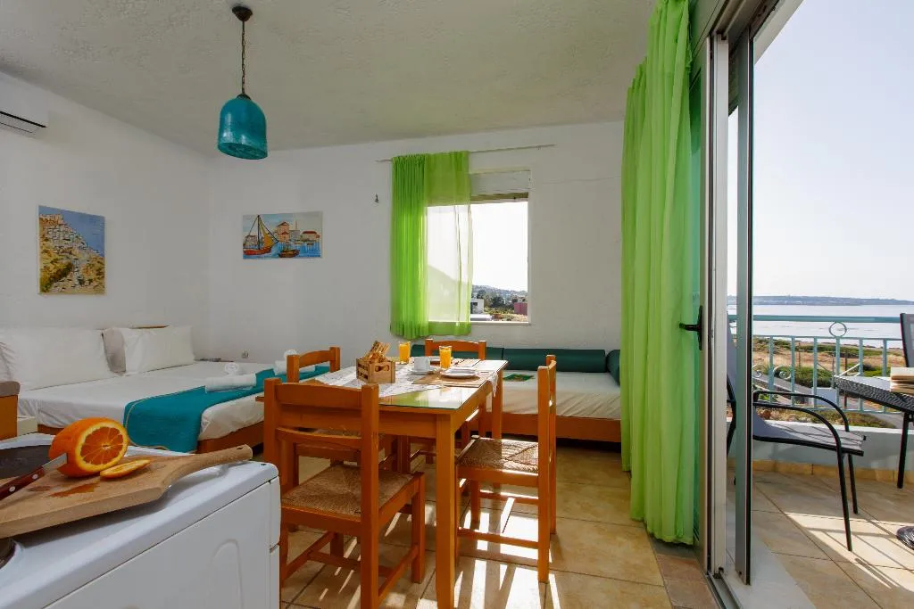VILLA CAPACITY 6 Room, Romantica Beach Villas, Crete