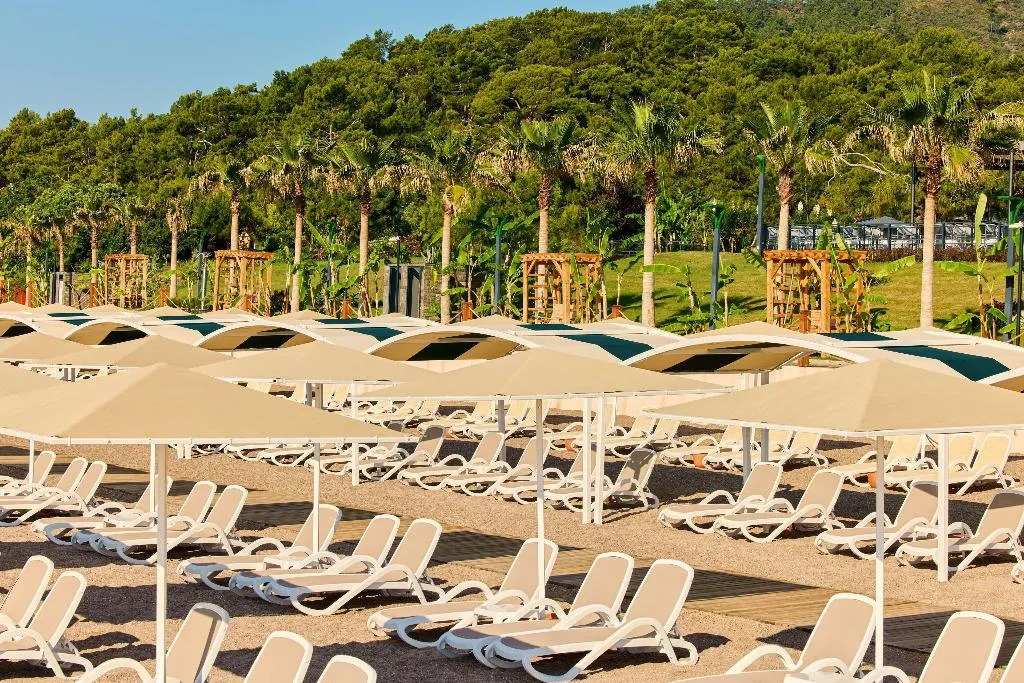 Beach, Mövenpick Resort Antalya Tekirova, Antalya