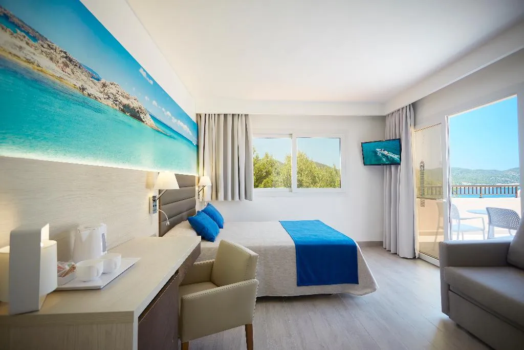 Double or Twin PREMIUM Room, Invisa Hotel Cala Verde, Ibiza