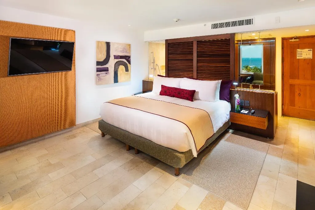 DOUBLE CLASSIC Room, InterContinental Presidente Cancun Resort, Cancun Area