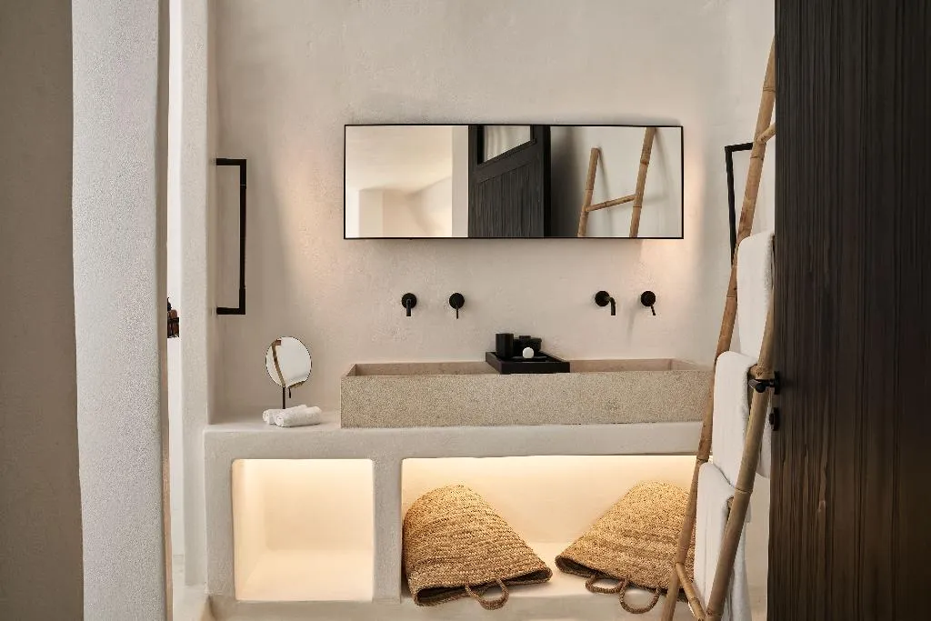 SUITE HONEYMOON Room, Charisma Suites, Santorini