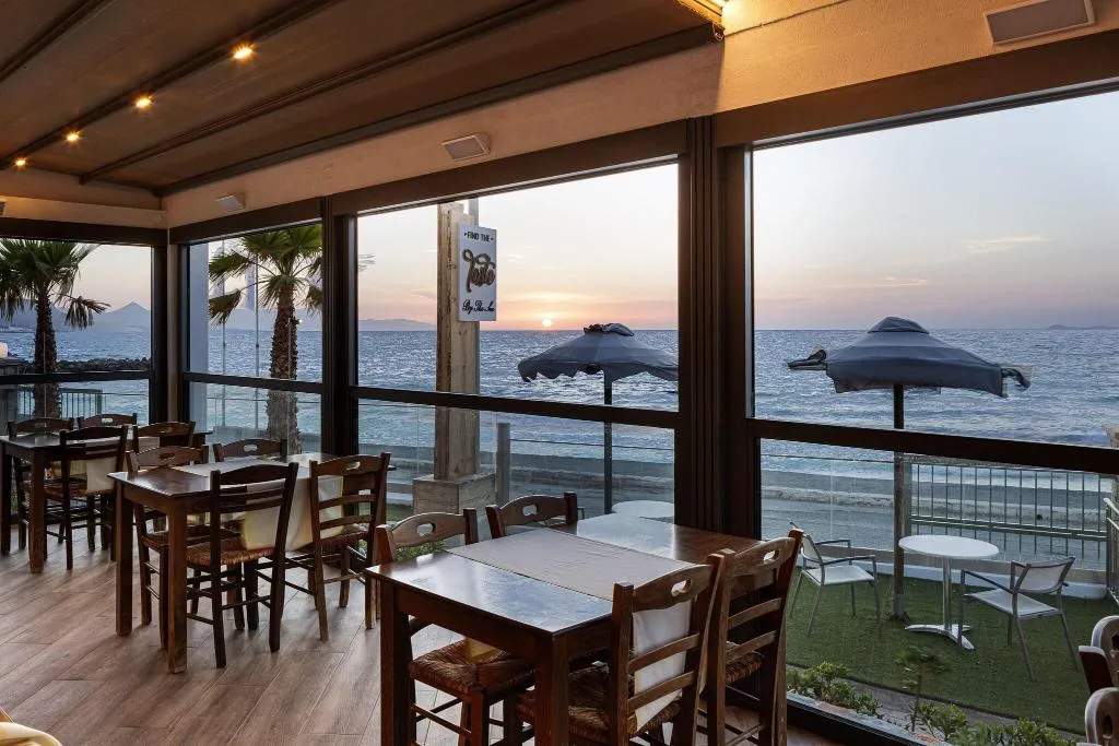 Restaurant, Golden Bay Boutique Hotel & Bungalows, Crete