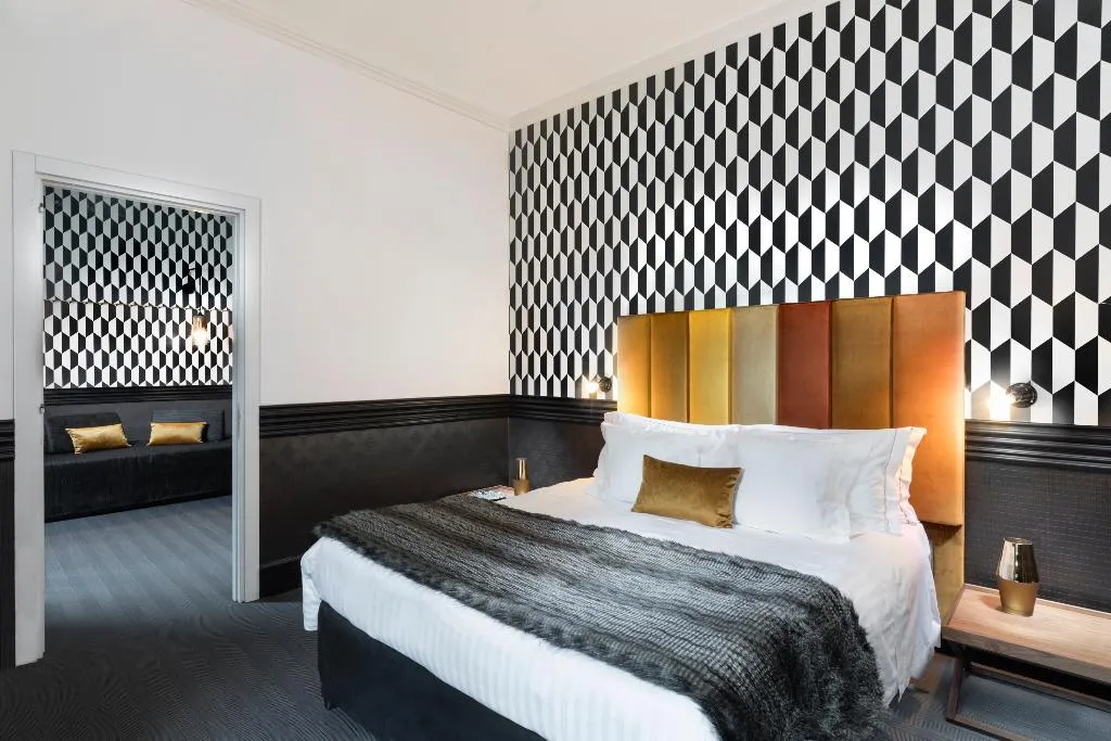 APARTMENT SUPERIOR CAPACITY 4 Room, Manfredi Luxury  Apartments, Rome