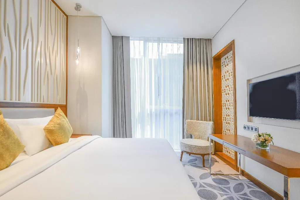 JUNIOR SUITE ONE BEDROOM Room, Grand Mercure Dubai City, Dubai