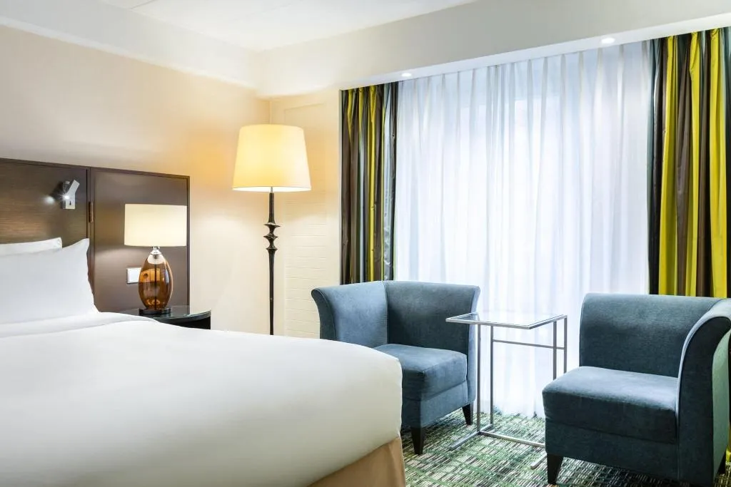Room, Renaissance Amsterdam Hotel, Amsterdam