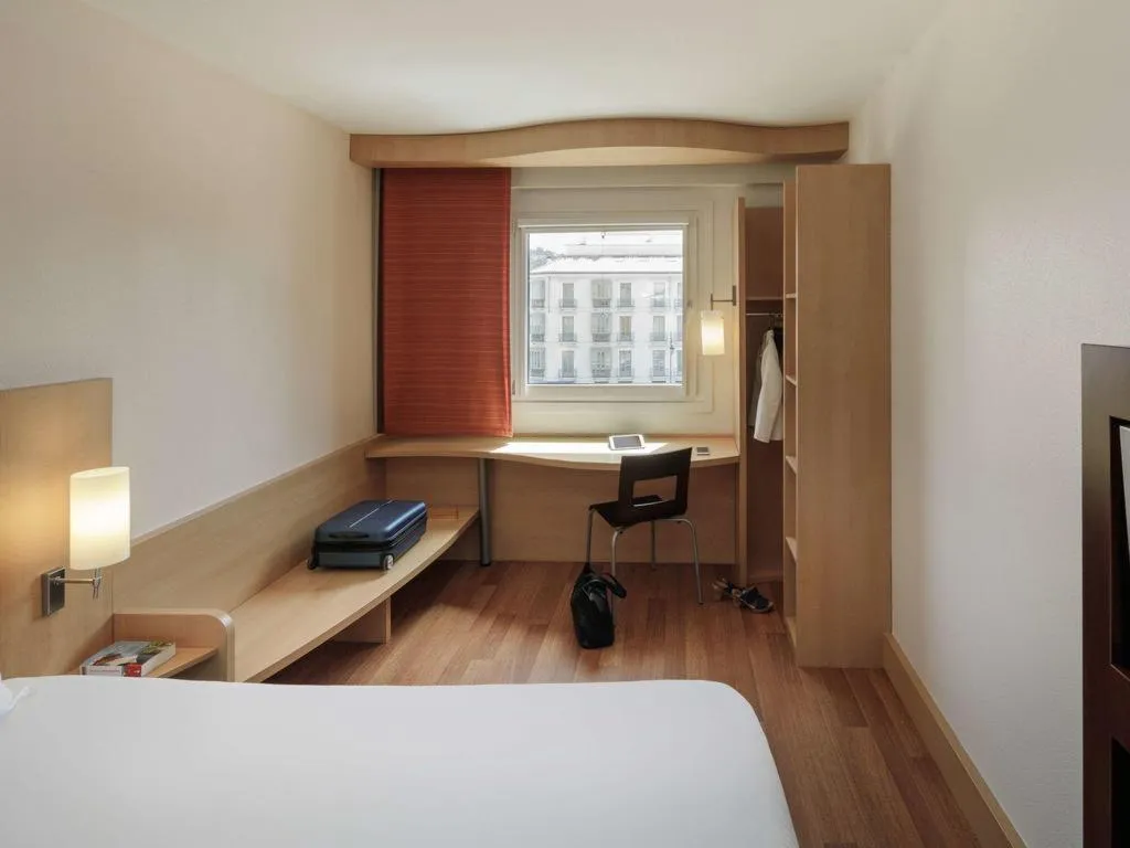 SINGLE STANDARD Room, Ibis Malaga Centro Ciudad, Costa Del Sol
