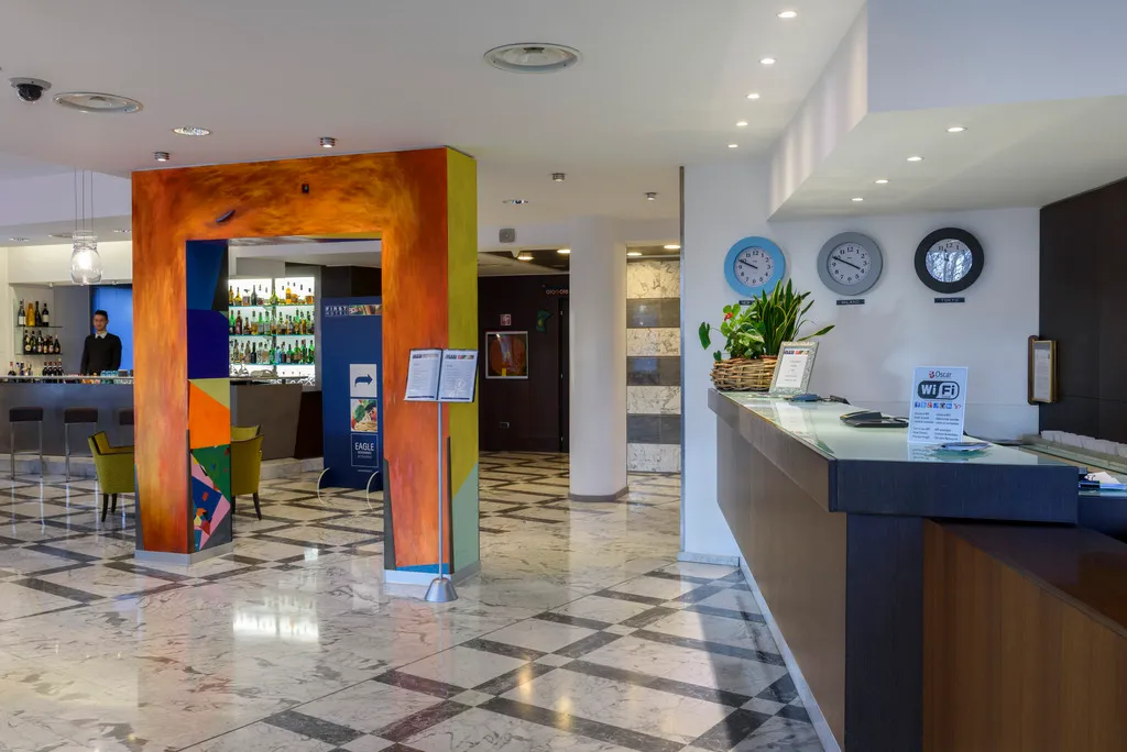 Lobby, First Hotel Malpensa, Milan