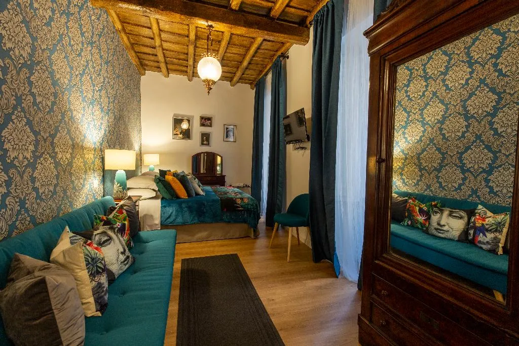DOUBLE SUPERIOR Room, Guest House Ventisei Scalini A Trastevere, Rome