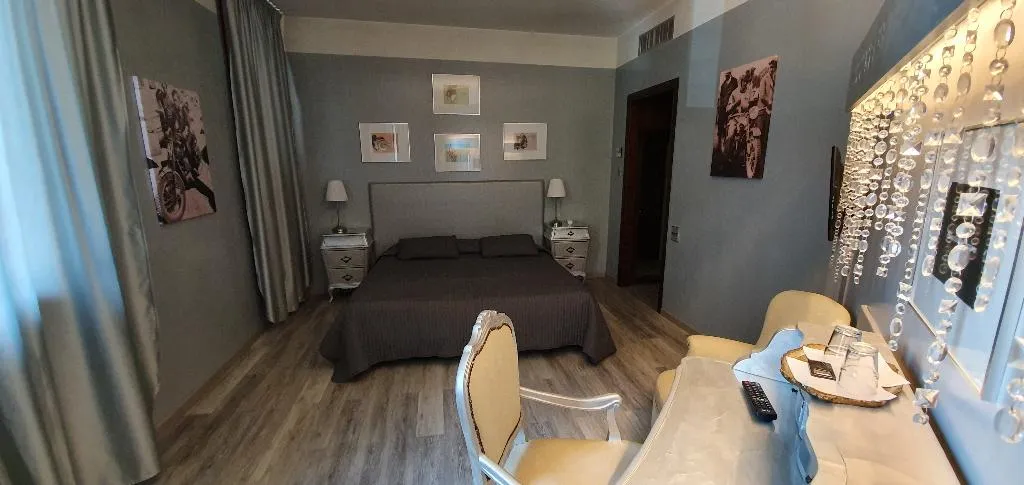 TWIN STANDARD Room, Admiral Hotel, Milan