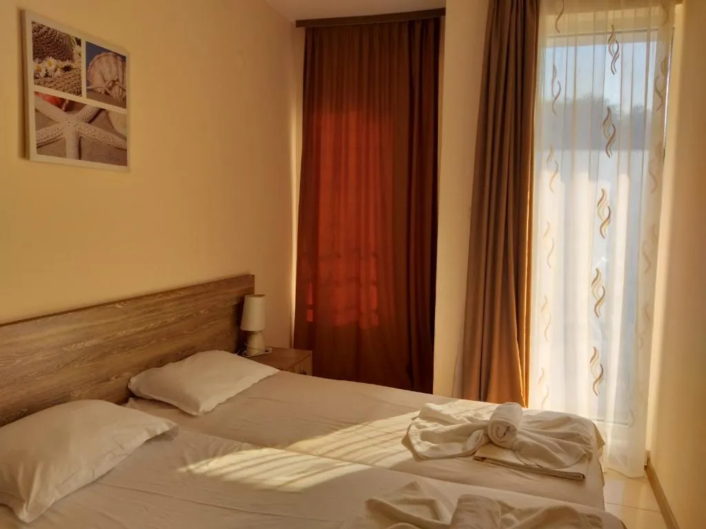APARTMENT TWO BEDROOMS Room, Perla Apartments, Bourgas