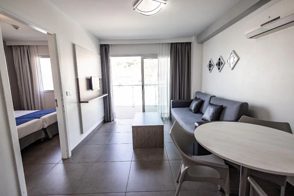 APARTMENT WITH TERRACE Room, Servatur Castillo de Sol, Gran Canaria