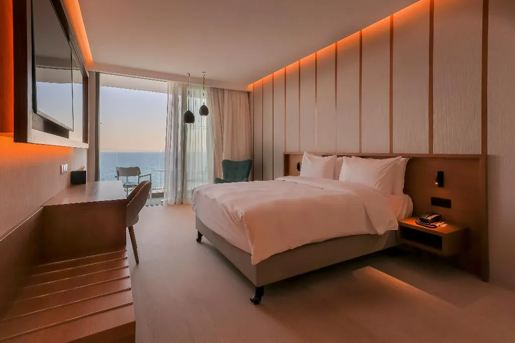 Double or Twin SEA VIEW Room, Radisson Beach Resort Larnaca, Cyprus