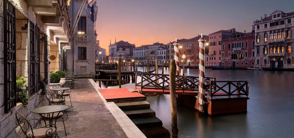 General view, Sina Palazzo Sant'Angelo, Venice