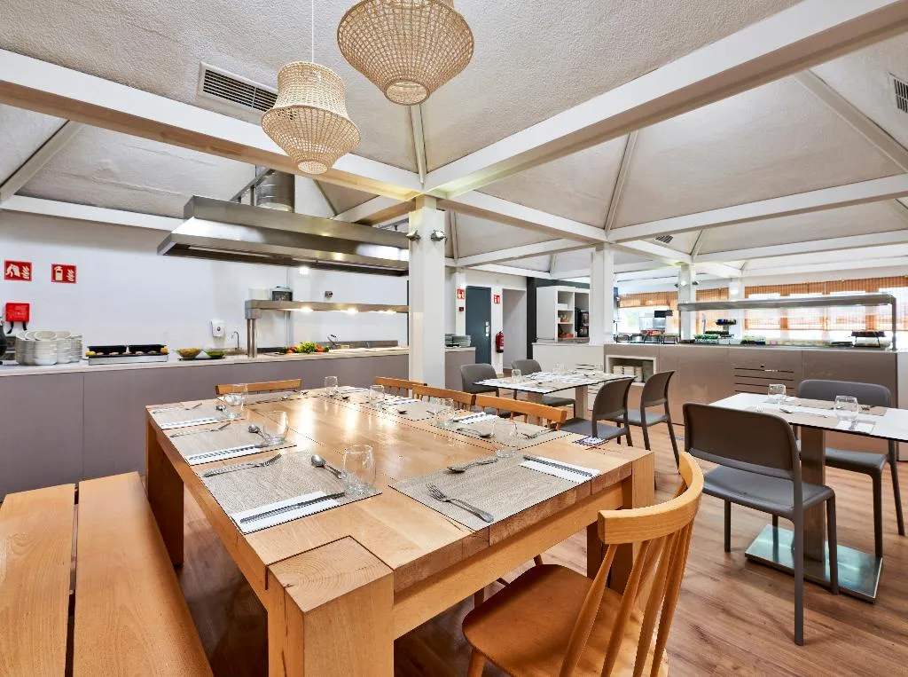 Restaurant, Hotel Globales Cala´n Bosch, Menorca