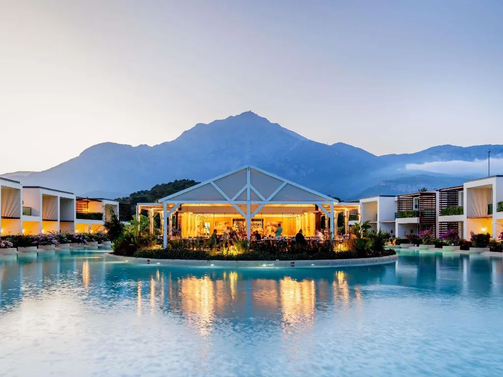 VILLA WITH PRIVATE POOL Room, Rixos Premium Tekirova L.O.L ThemePark Free Access, Antalya