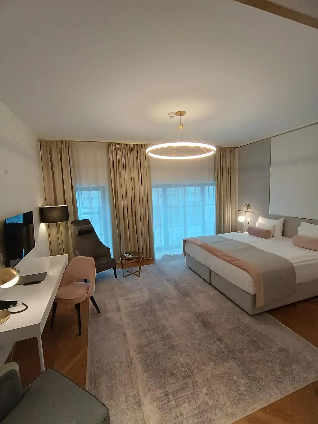 DOUBLE GRAND Room, Ferreus Modern Art Deco, Krakow