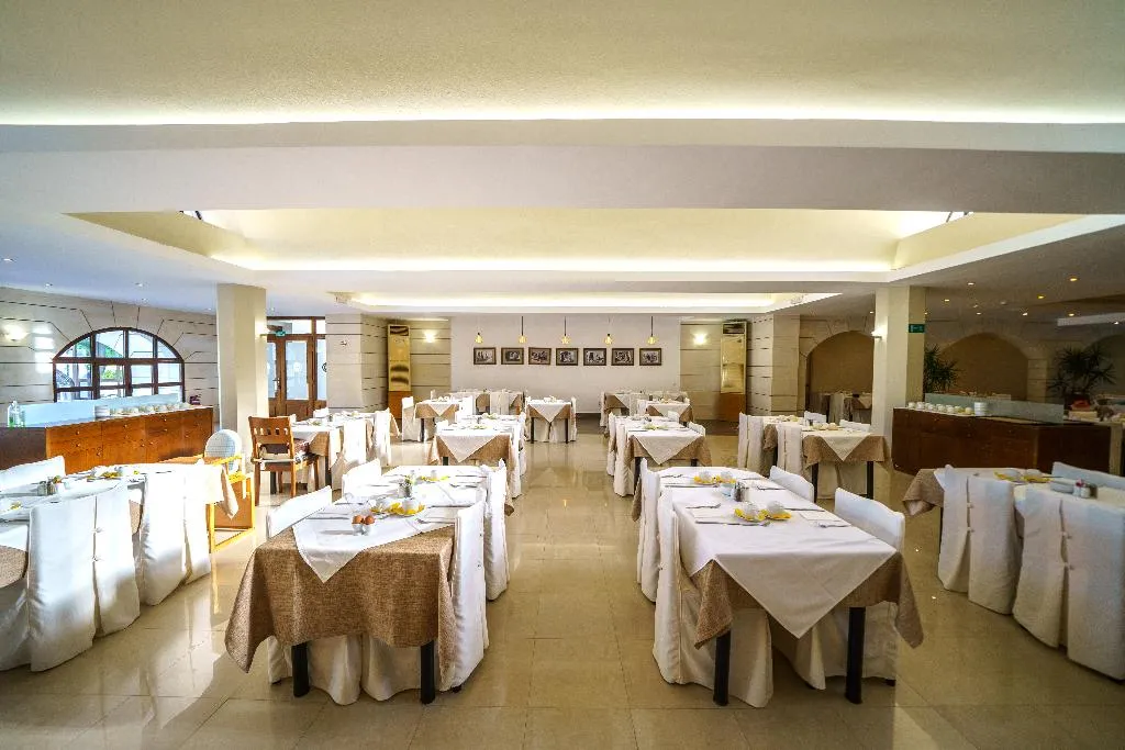 Restaurant, Macaris Suites & Spa, Crete