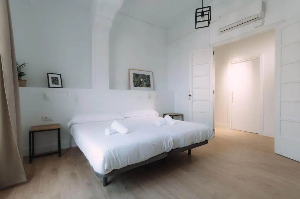 Room, Concept Rooms, Valencia