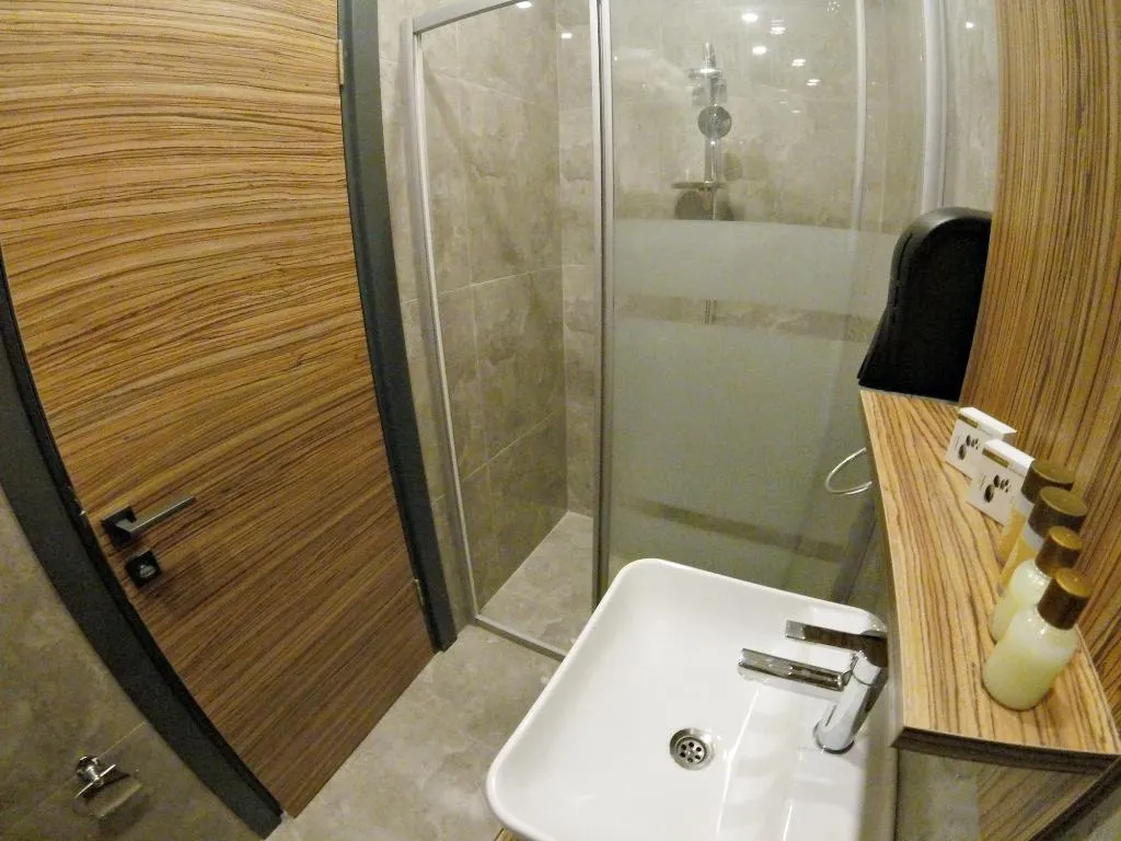 Room, Akkan Plus Hotel, Dalaman