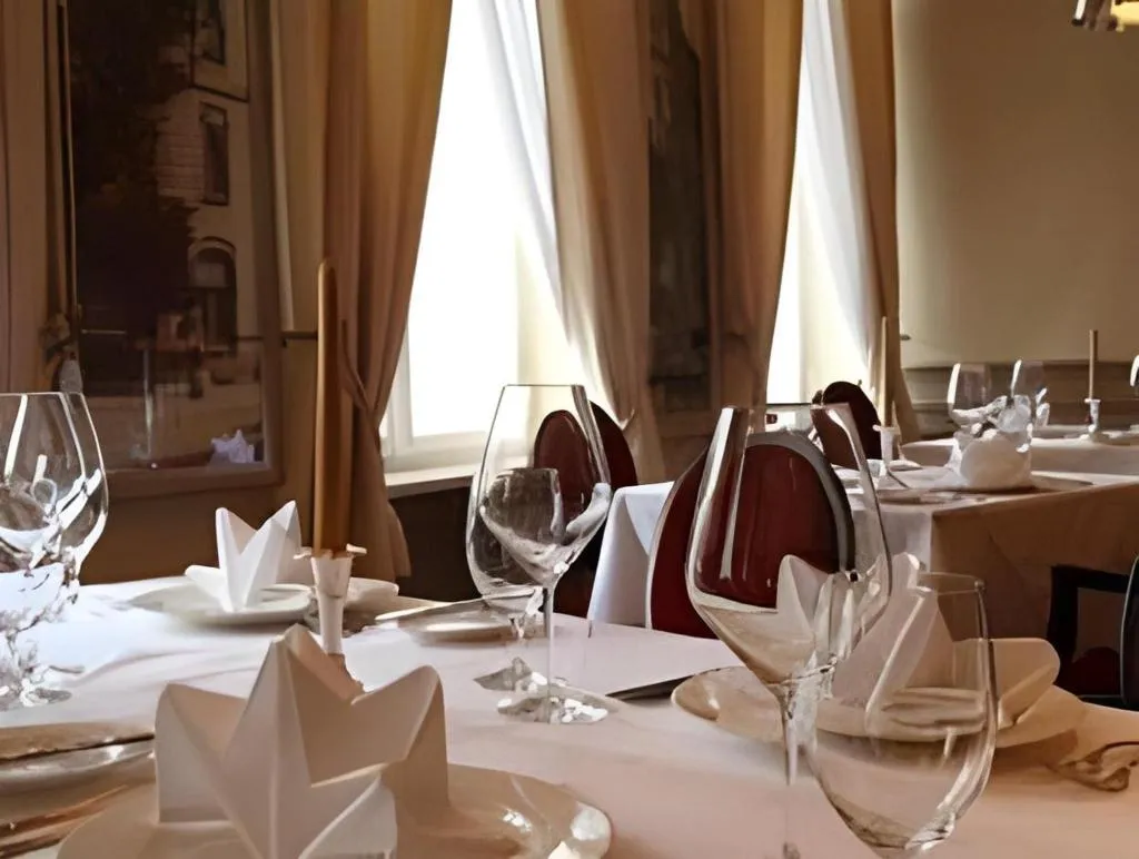 Restaurant, Hotel Opera, Riga