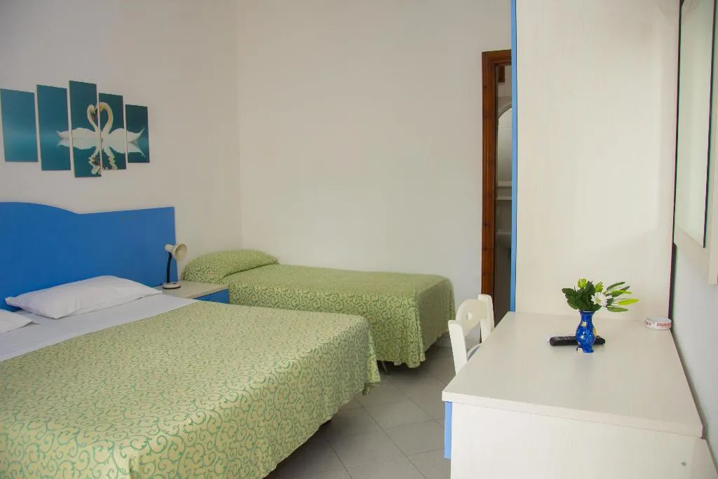 Room, Hotel Villa Mena, Naples