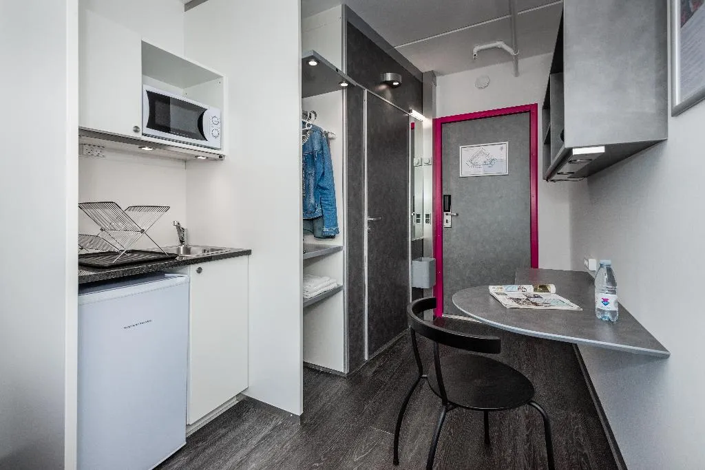 APARTMENT CAPACITY 1 Room, CABINN Copenhagen, Copenhagen